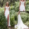 Sexy Goedkope Zomer Beach Bohemian Sexy Trouwjurk Sheer Hals Cap Sleeves Robe de Mariage Sweep Trein Trouwjurk Bruidsjurken Kerk