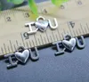 Partihandel 100 st I LOVE U Letter Legering Berlocker Hänge Retro Smycken Göra DIY Nyckelring Ancient Silver Hänge För Armband Örhängen 9*17mm