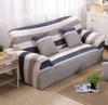 Blumenbedruckter Sofabezug für Wohnzimmer, elastisch, umwandelbar, eng anliegend, All-Inclusive-Spitzenkantenmuster, 1/2/3/4-Sitzer