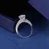 클래식 6 발톱 럭셔리 그룹 설정 Moissanite 여성 반지