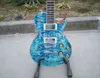 chitarra elettrica in acero blu