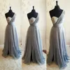 Argent Gris Une Épaule Robes De Demoiselle D'honneur Cristal Perlé Mousseline De Soie Plissée Etage Longueur Flowy Violet Mariage Invité Robes Demoiselle D'honneur