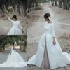 Vestidos de novia de satén vintage Vestidos de novia sexy sin espalda de manga larga Una línea Vestidos de novia de tren de barrido de primavera y verano 2019 Vestidos de novia