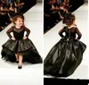 2019 Cheap Cute Flower Girls Dresses For Weddings Long Sleeves Lace Appliques Black Short High Low Bow Birthday Girl Communion Pageant Gowns
