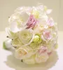 Personnaliser la mariée tenant le bouquet de couleur de collocation blanc jaune orange rose rose papillon blanc orchidée 7090818