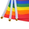 Rainbow Gay Pride Stick Flag 5x8 inç El Mini Bayrak Sallama Bayrakları Handhold ile Altın Topla Kullanıyor