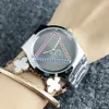 Fashion Brand Women's Girl Quadrante in cristallo colorato stile triangolo Orologio da polso al quarzo con cinturino in acciaio metallico GS13