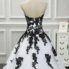 Robe de bal blanche et noire robe de mariée gothique chérie taille basse femmes Vintage robe de mariée non blanche