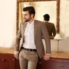 Brand New Khaki Men Smoking da sposa Smoking dello sposo di moda Notch Risvolto Due bottoni Uomo Blazer Prom / Dinner 2 pezzi Suit (Jacket + Pants + Tie) 2063