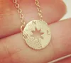 2024 Gold Silver Rose Gold Small Compass Halsband Pendant Charm för kvinnor Män South Direction Necklace Disc Circle Diskhalsband Mynt332G