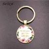 Suteyi Vintage Bronze Christian Bible Key Chain Holder Charms Bibeln Psalm Glas och blommor Bild Keychain Män kvinnor Gift1276s