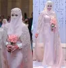 Prachtige Arabische Moslim Trouwjurken 2019 Hoge Hals Kant Applique Lange Mouwen Schede Roze Bruidsjurken Bruidsjurken met Wraps