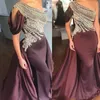 Robes de soirée sirène marron 2018 une épaule sans manches en dentelle appliques robes de tapis rouge avec robe de soirée formelle détachable sur mesure