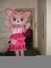 traje rosado del gato