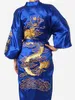 Navy Blue Chinese Women Silk Robe Nattgong Traditionell Broderi Dragon Kimono Badklänning Sovkläder Storlek S M L XL XXL A136 S1015