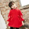 Estilo chinês Meninas Bordado Cheongsam Vestido Bowknot 2018 Ano Novo Vestido Crianças Roupas de Bebê Roupas de Menina Roupa Das Crianças Grossas