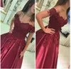 Robes de bal sexy bordeaux tenues de soirée formelles robes de concours de fête épaules dénudées dentelle arabe appliques fleurs 3D perles de satin pas cher vintage