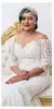 Ny stil elegant spets bröllopsklänning med 34 långa ärmar högkvalitativa fabriksskräddarsydd pärlpärlpärlor brud bröllopsklänning3859990