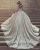 2023 Sheer Neck Lace 웨딩 드레스 긴 슬리브 크리스탈 주름 아플리크 튤 플러스 사이즈 웨딩 드레스