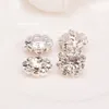 Crystal Rhinestone Button Naaien Flower Center 10 MM 20 stks lot Shank Back Of Platte Achterkant Zilver Kleur KD21250m