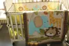 Mode 7PCs Baby Boy Bedding Set Pure Bomull 3DMBroidery Lion Elephant Giraffe och Krokodil Säljer Fashion Crib Bedding Set