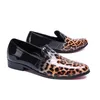 Homem Sapatos De Couro Moda Sapatos De Leopardo Pontas Do Dedo Do Pé Oxfords Homens Casuais Sapatos De Vestido Liso