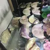 Nuovo arrivo Naturale arcobaleno fluorite cristallo di quarzo luna reiki guarigione gemma intagliata a mano luna sorriso viso per la decorazione domestica