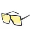 Негабарированные квадратные солнцезащитные очки для женщин винтажные дизайнерские бренды градиентные оттенки Ladies Sun Glasses Мужчины Big Black Frame Glasses 65026473