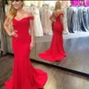 2019 Elegant Mermaid Prom vestido longo de noite formal simples vestidos de festa Off the Shoulder Abertos Vestidos fúcsia vermelhas traseiros com trem de varredura
