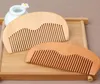 Anpassad Graverad Din naturliga persika Träkam Beard Comb Pocket Comb 11.5 * 5.5 * 1cm