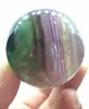 Hela naturliga lila fluorite Gemstone Sphere Ballamethyst Healing Sphere for Home Decorations Small Crystal Ballwood B4883809