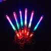 Sıcak satmak 300 adet Renkli Işık-Up Yanıp Sönen Rave Sticks LED Yanıp Sönen Strobe Değneklerini Konser Parti İyi kalite ile Kızdırma Sopa