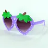 Frukt barn solglasögon jordgubb form ram skära barn solglasögon ananas stil fest eyewear grossist