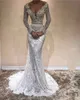 Underbara pärlor applique bröllopsklänning sexig v-hals långa ärmar pärlor spets sjöjungfru bröllopsklänning stilig plus storlek Dubai Vestido de Novia