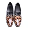 Scarpe in pelle da uomo Scarpe leopardate alla moda Scarpe oxford a punta da uomo Scarpe eleganti piatte casual