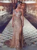 2019 Sparkly Sequined Gold Prom Dresses One Shoulder Sequins Sheath Rose Gold Split Sweep Train Plus Size Formal Evening Gowns Pageant Wear