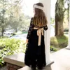Koronki Kwiat Dziewczyny Sukienki 2018 Długie Rękawy Długość podłogi Blush Burgundia Black Navy Blue First Communion Sukienka na małą dziewczynkę łuk linia