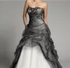 Novo império colorido vestido de casamento gótico preto e branco drapeado princesa cristal plissado vestidos de noiva feitos sob encomenda contas sem alças 7124462