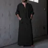 Herrtröjor Robe Klänning Långärmad 100% Bomull V-Neck Full Längd Islamic Arab Kaftan Kläder Ropa Hombre Muslim Eid Kostym