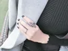 2023 europäischen und Amerikanischen Vintage Geschnitzte Rose Blume Armband Offenen Ring Quaste Siamese Schmuck Weibliche