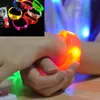 Müzik Aktif Ses Kontrolü Yanıp Sönen Led Bilezik Işık Kadar Bileklik Bileklik Kulübü Parti Bar Cheer Aydınlık El Yüzük Glow Stick LX4164