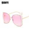 Luxury women Designer Sunglasses Pearl Decoration Legs Fashion Square Brand Sun Glasses Ladies Gradient Clear Shades UV400 6 color