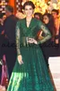 Jager groene formele jurken avondkleding met lange mouwen Beaded Lace Kaftan Abaya Dubai Indian V-hals Prom Dress Kriti Sanon in Anju Modi
