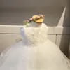 Preciosos vestidos de encaje para niñas con flores, vestido de baile hasta el té, vestidos para desfile para niñas, recién llegados, vestidos de flores para niñas de color marfil