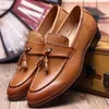 M-ansioso homens sapatos moda couro docasual plana borlas deslizamento-on driver vestido mocassins apontado toe mocassim sapatos de casamento