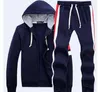 Gratis frakt Nya Sweatshirts Mens Tracksuits Vinter Jogging Sportsuits Fashion Running Sportkläder Big Horse Hoodies Byxor Coats Byxor