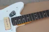 Fabriks grossist vit elektrisk gitarr med p 90 pickups, vit pickguard, rosewood fretboard, som erbjuder anpassad service