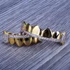 18K echtes Gold Zähne Grillz Caps Iced Out Top Bottom Vampire Fangs Dental Grill Set Whole6121303