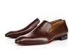 2018 nuevos zapatos de cuero para hombre de color chocolate Oxfords Negocios Boda plana hecho a mano resbalón en los zapatos de vestir para hombres zapatos de tacón grueso