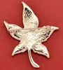New Brand Design de diamante de cristal de bordo Broches folha por Mulheres Lady Luxo Rhinestone Broche Pin de ouro 18K Jóias Vestido Corsage